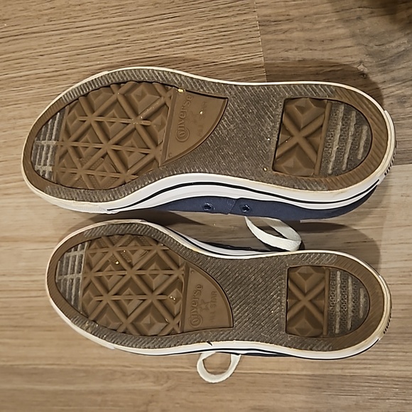 Converse sneakers - Picture 2 of 4